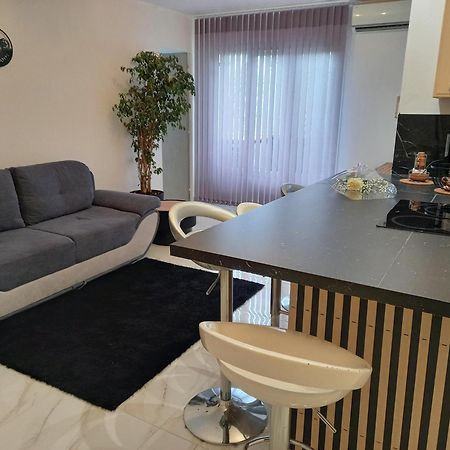 Appartement F2 Бастия Экстерьер фото